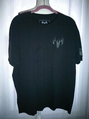 BUCK WEAR Men's Short Slve Crew Neck Black Tee w/"Faith Family Flag Freedom" 2XL